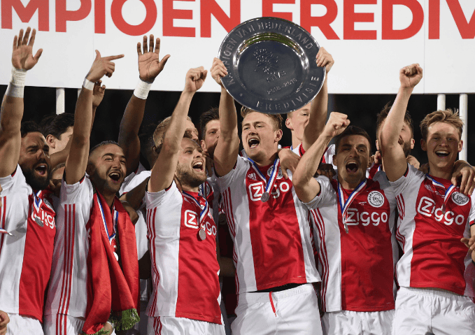 九游游戏中心-包含欧联今夜再迎强敌,布莱顿手感冰凉,主帅态度——气氛紧张,阵容厚度经受考验的词条-九游游戏中心